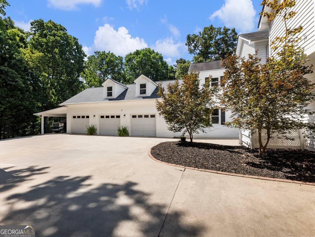 Photo of 3965 Hamilton View Way, Dacula, GA 30019 (MLS # 10801363)