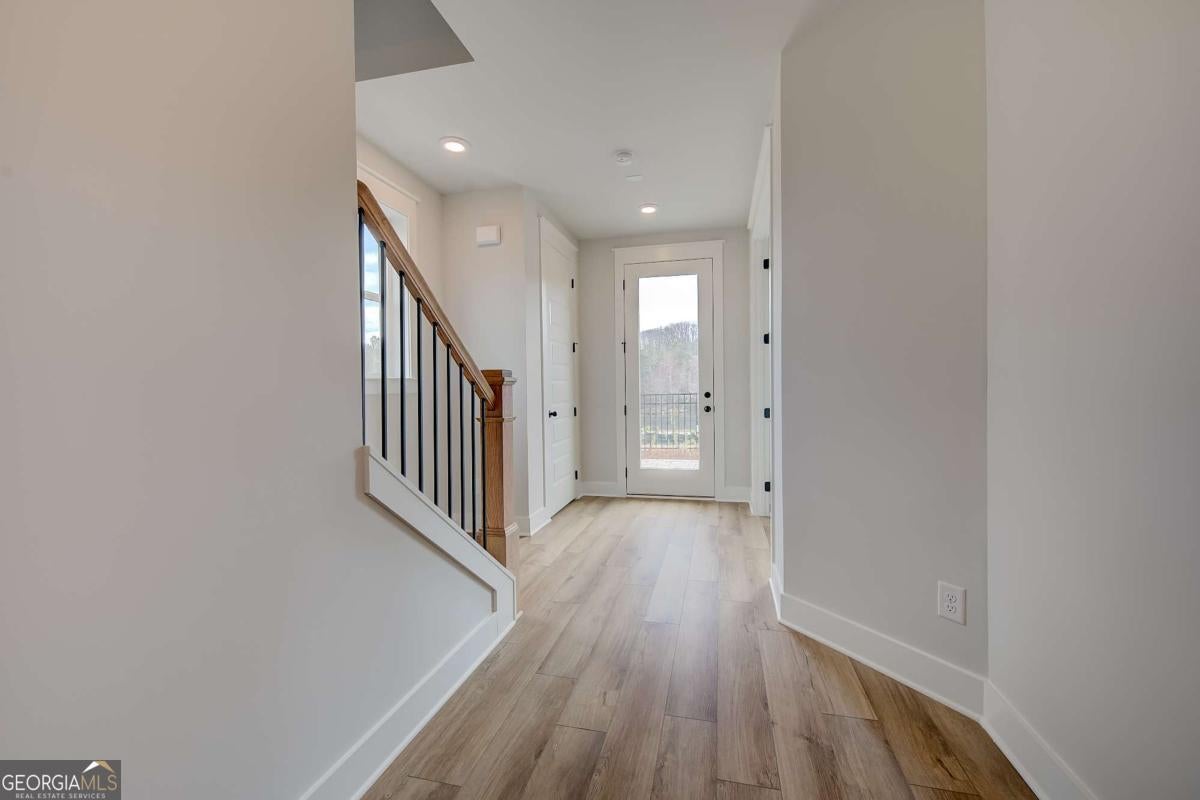 1076 Ascent PL