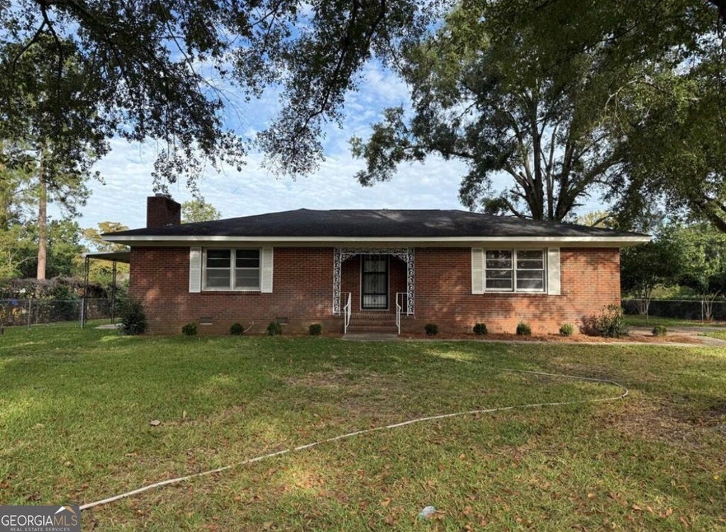 Photo of 412 Roberson Street, Dublin, GA 31021 (MLS # 10836825)