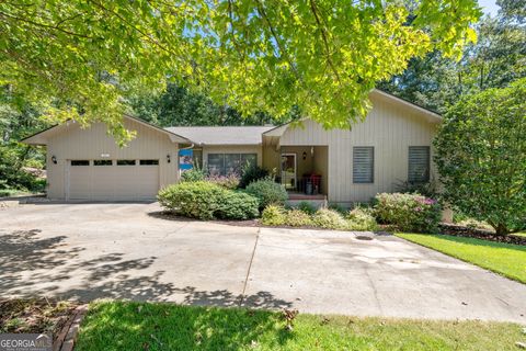 211 Cherokee DR Fair Play SC 29643