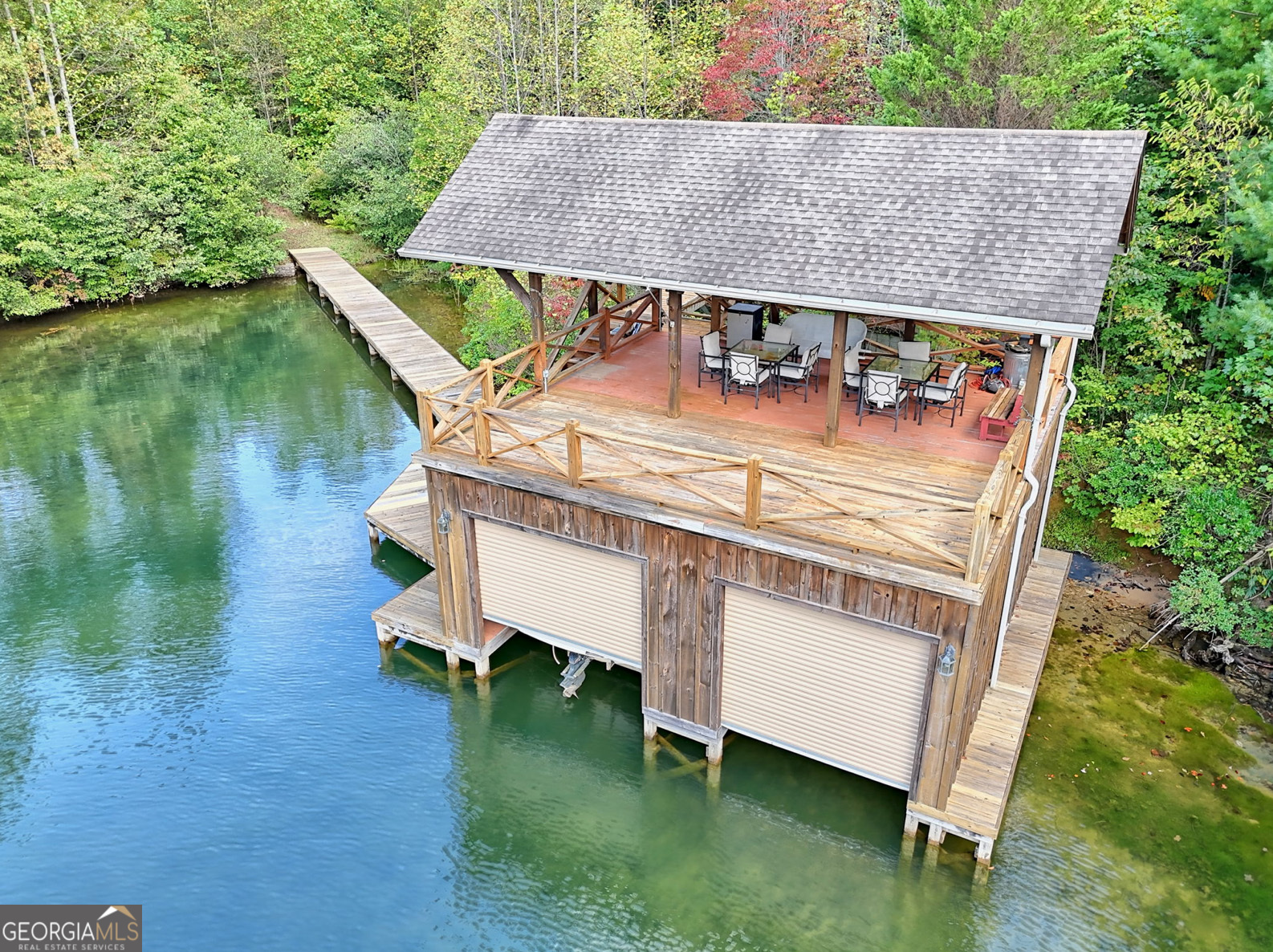 1242 Moccasin Creek RD