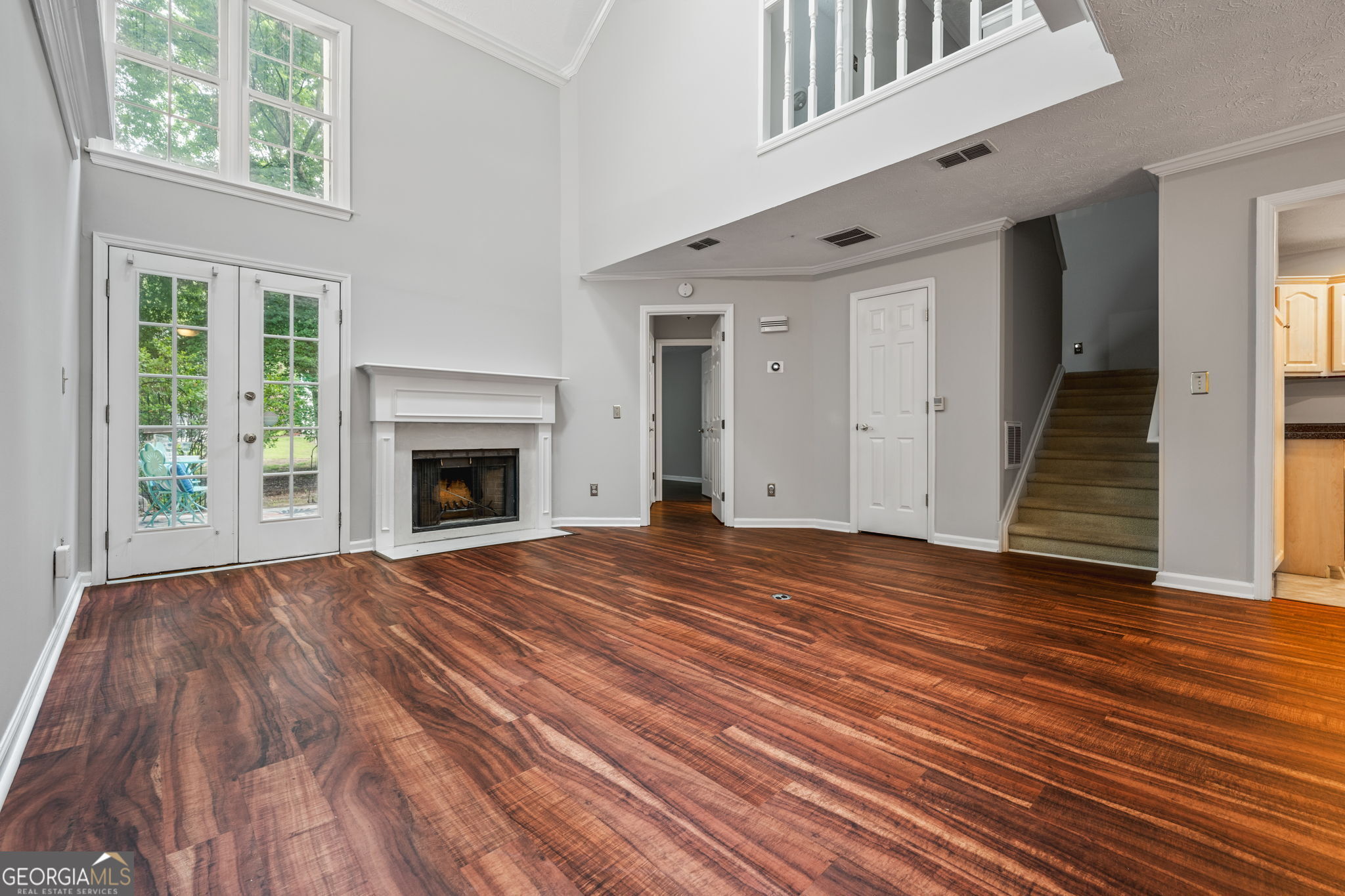 Camden Pond - Residential