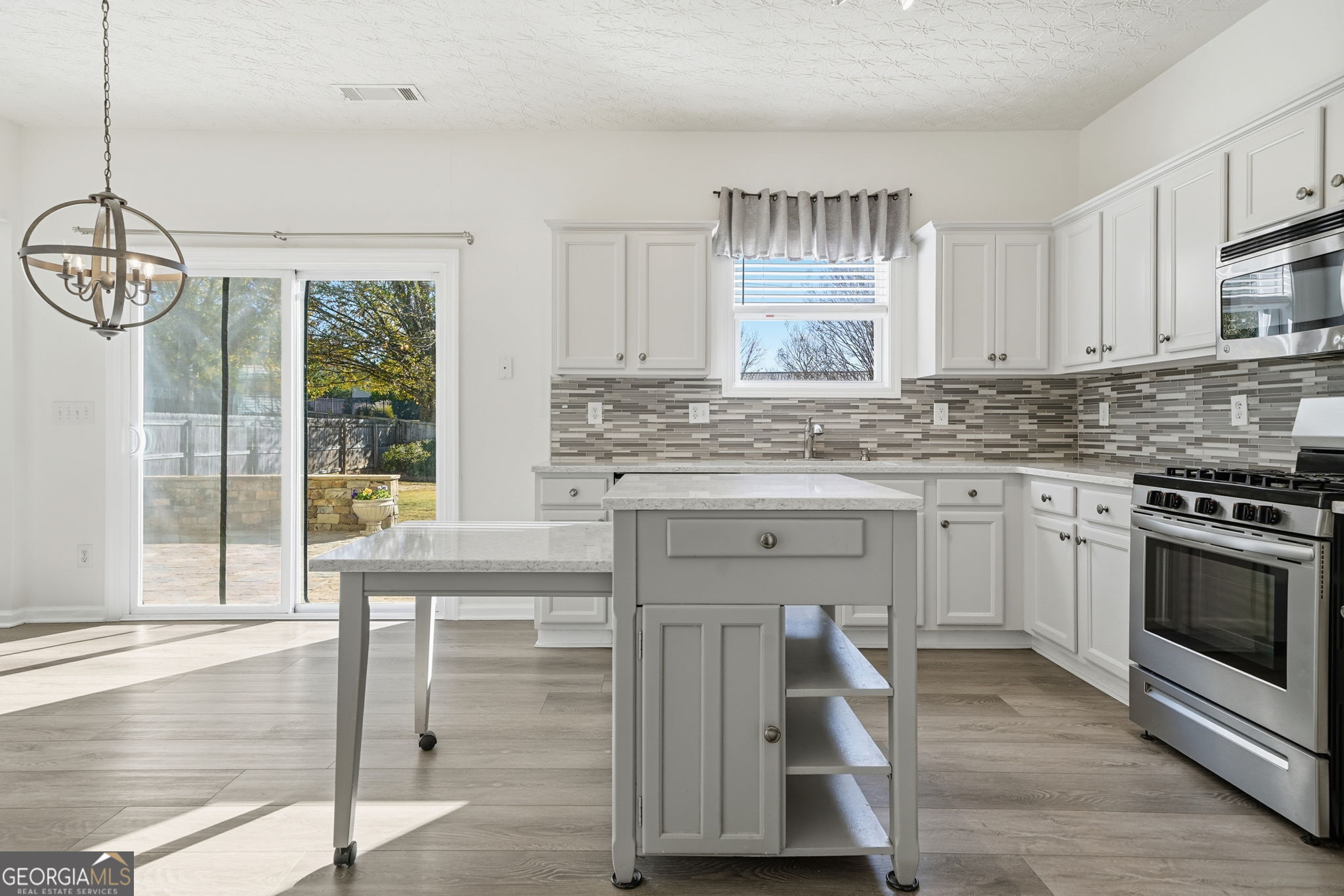 CREEKSIDE AT PROMINENCE - Residential