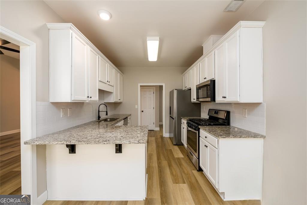 Lawrenceville, Georgia 30044, United States, 4 Bedrooms Bedrooms, ,2 BathroomsBathrooms,Residential,Active,189718