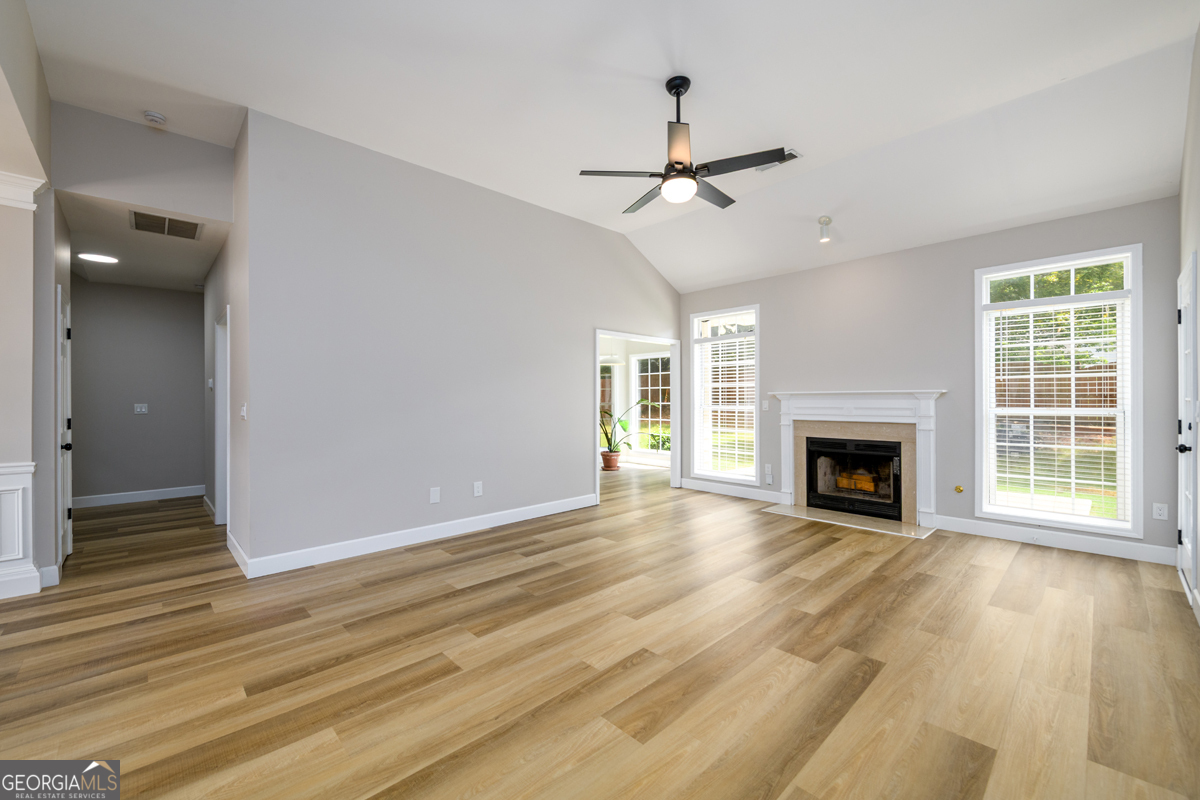 Lawrenceville, Georgia 30044, United States, 4 Bedrooms Bedrooms, ,2 BathroomsBathrooms,Residential,Active,189718