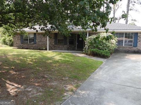 2324 Suttle CT Hinesville GA 31313
