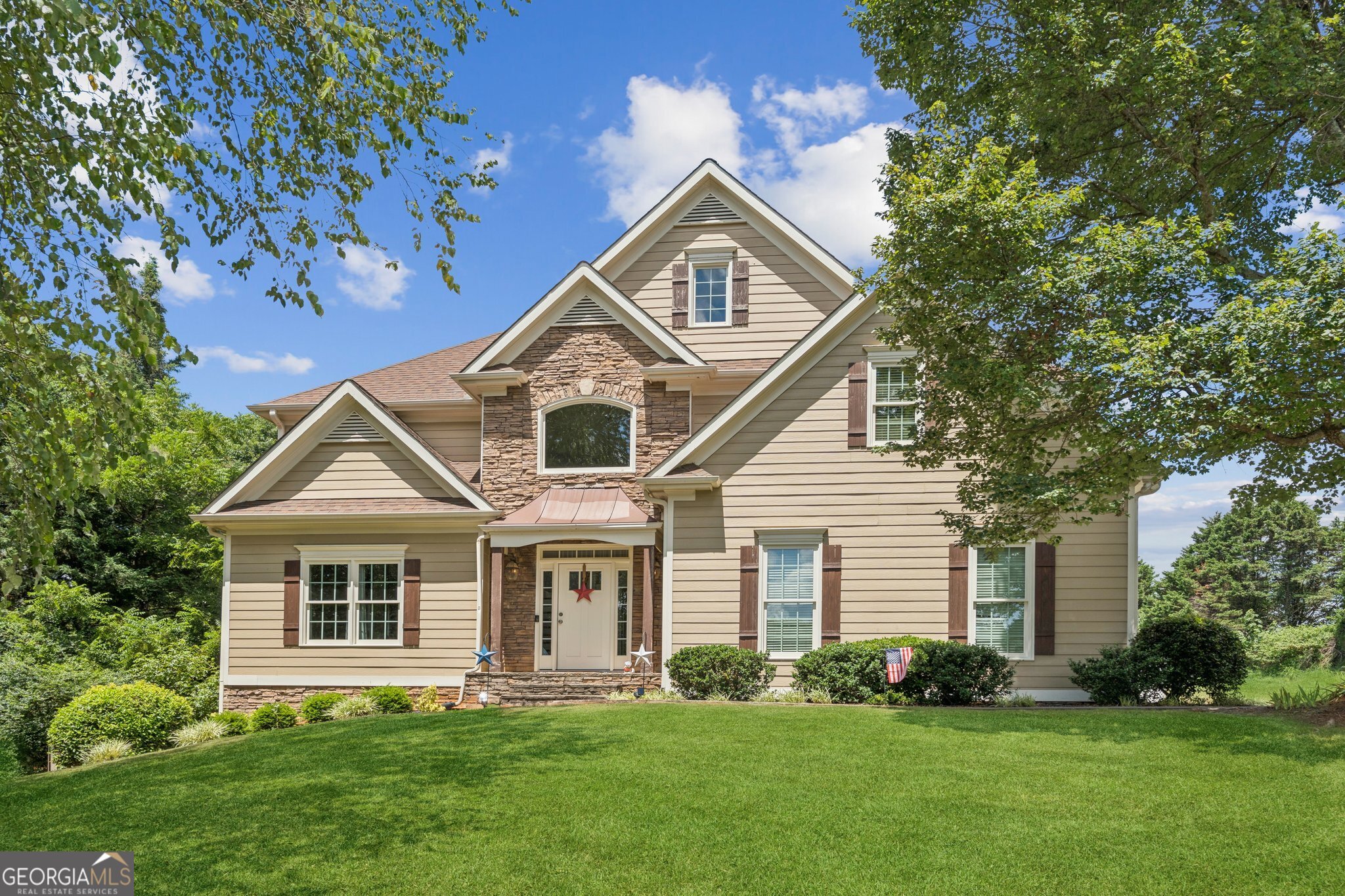 Tucked quietly at the end of a peaceful cul-de-sac in sought-after Riverstone Plantation, this 2 story traditional home features Updated Kitchen, Bedroom on Main level, Owner's Suite & Retreat and Finished Basement on large private lot with nobody behind you EVER! All NEW doors and window throughout. Basement features Media Room, 1BR/1BA+ Workshop that could be an additional Bedroom, Fenced back yard+ Fire pitBonus-it's all located in a friendly swim/tennis community just minutes from Lake Lanier, top-rated schools, shopping, and parks. EAST Forsyth High School district #HeadEast Welcome to your next chapter at 8717 Timber Walk Cove.