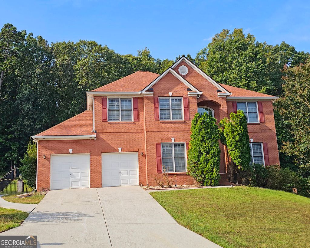 Photo of 6247 Greenock Drive, Stone Mountain, GA 30087 (MLS # 10658592)