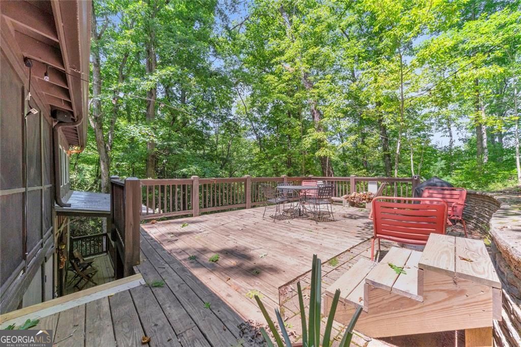185 Pope Dickson LN