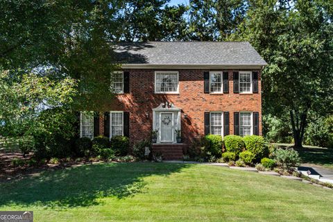 2451 Meadowglen TRL Snellville GA 30078