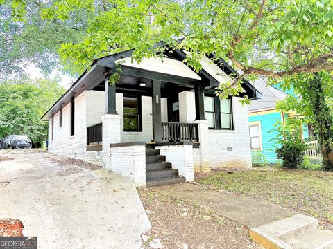 554 Lawton ST SW Atlanta GA 30310