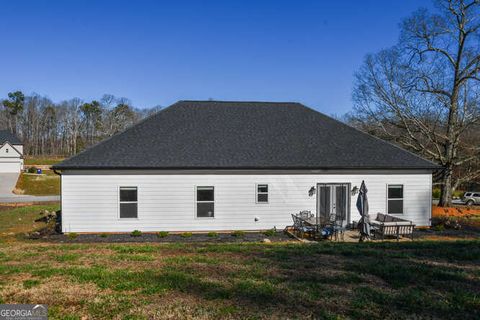 A home in Mount Airy