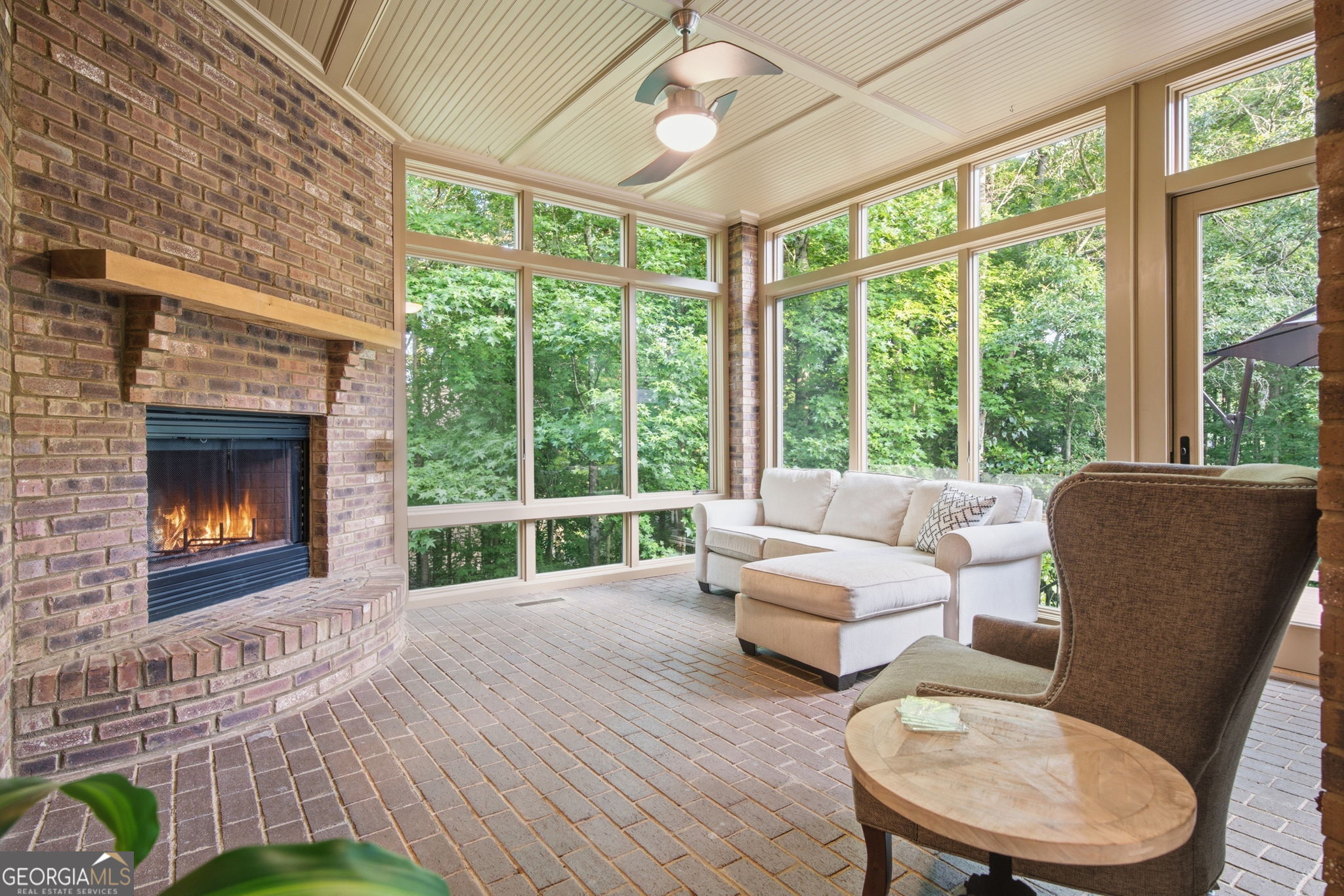 15625 Canterbury Chase