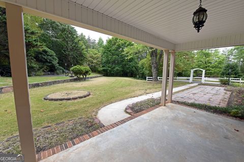 A home in Mccaysville