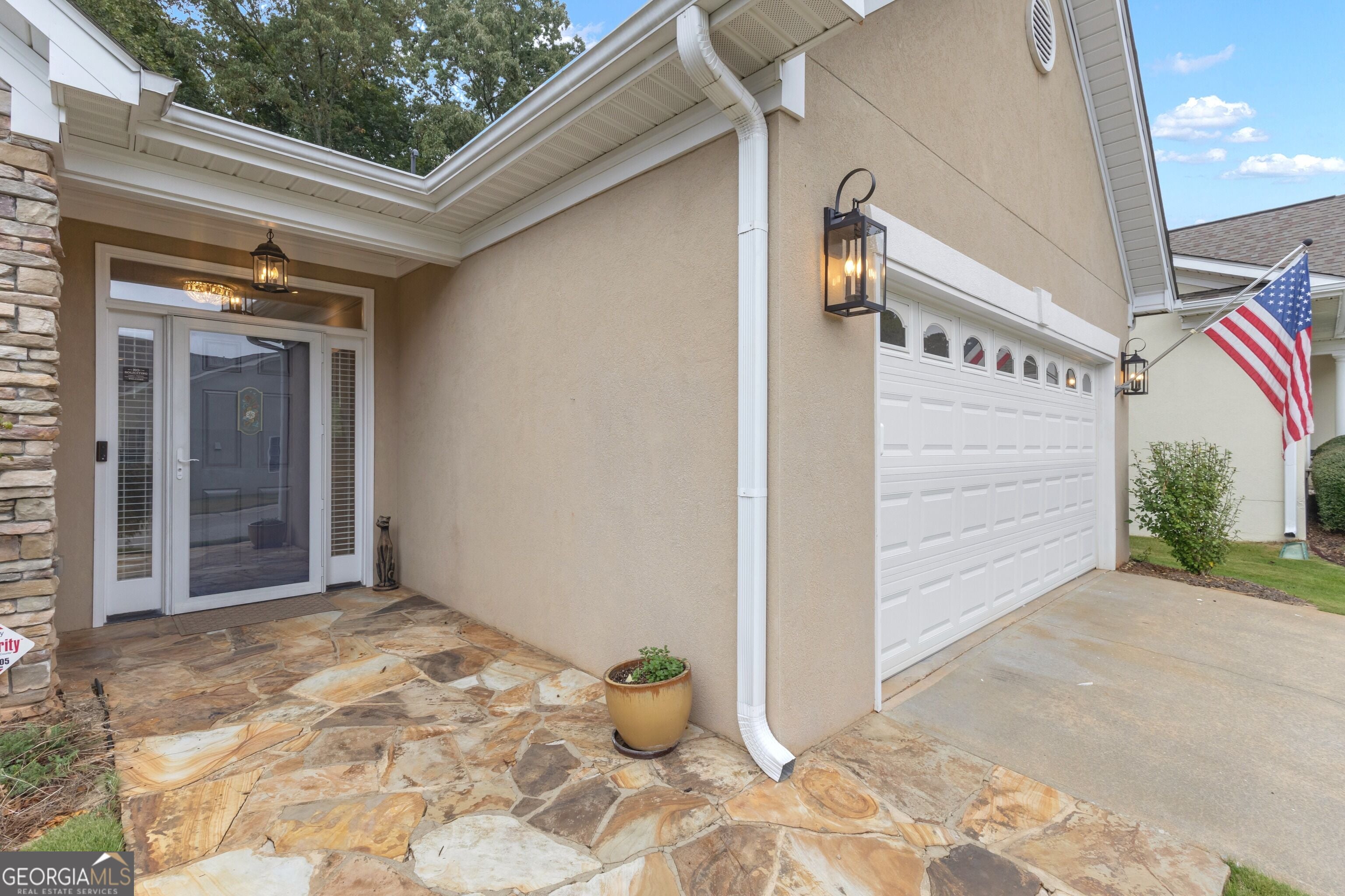 118 Maple Grove TER