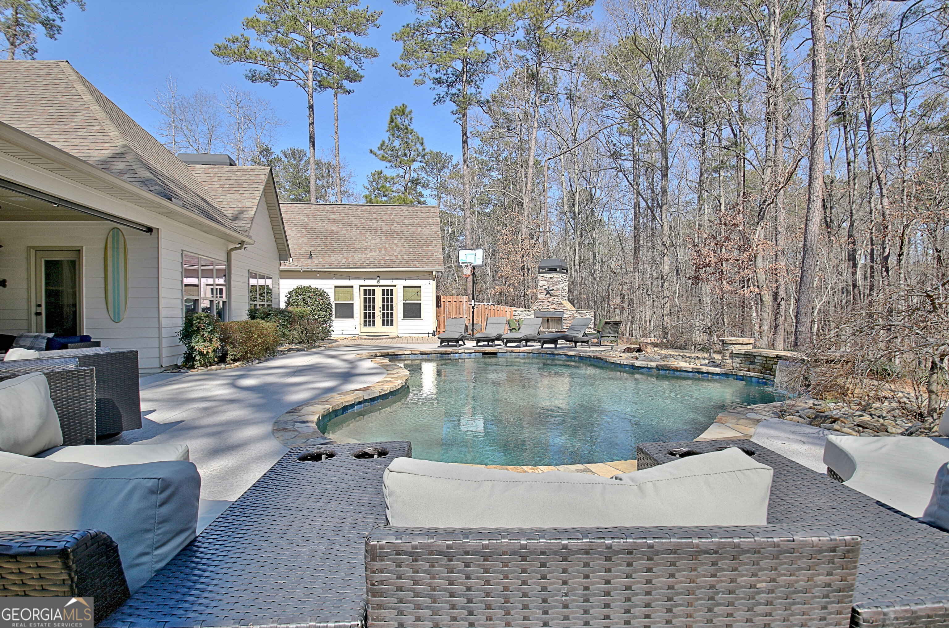 Sharpsburg, Georgia 30277, United States, 4 Bedrooms Bedrooms, ,5 BathroomsBathrooms,Residential,Active,81756