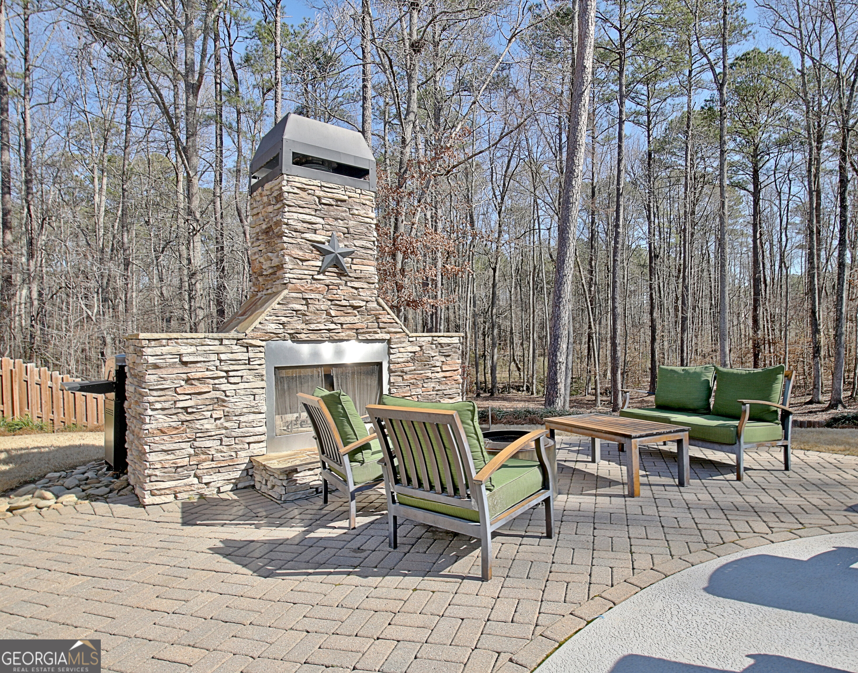 Sharpsburg, Georgia 30277, United States, 4 Bedrooms Bedrooms, ,5 BathroomsBathrooms,Residential,Active,81756