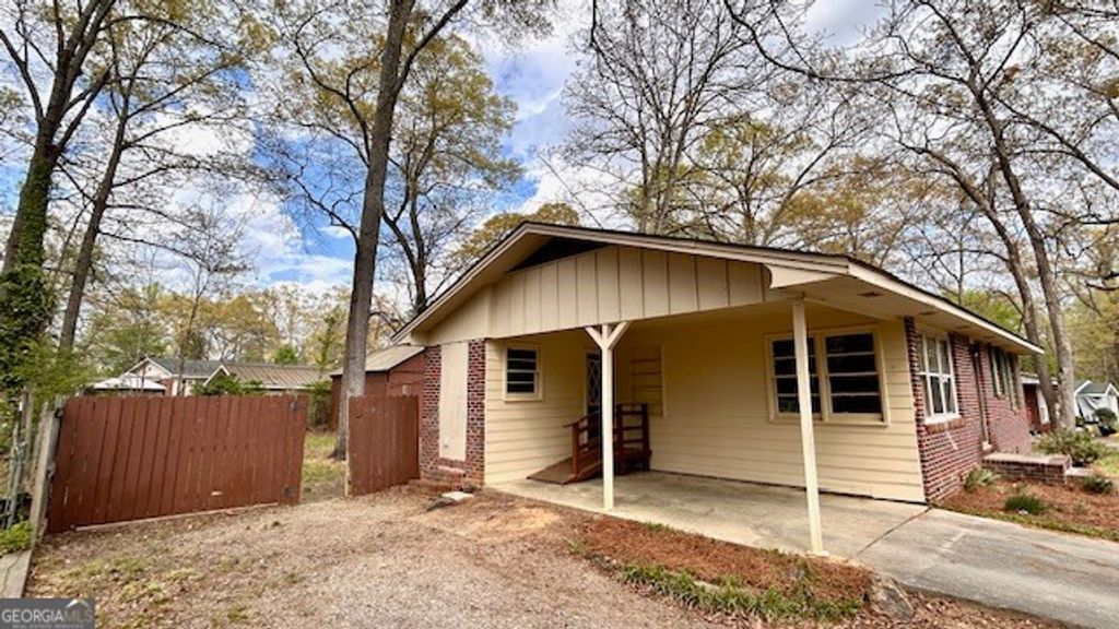 Photo of 13 Eugenia Circle NW, Rome, GA 30165 (MLS # 10722407)