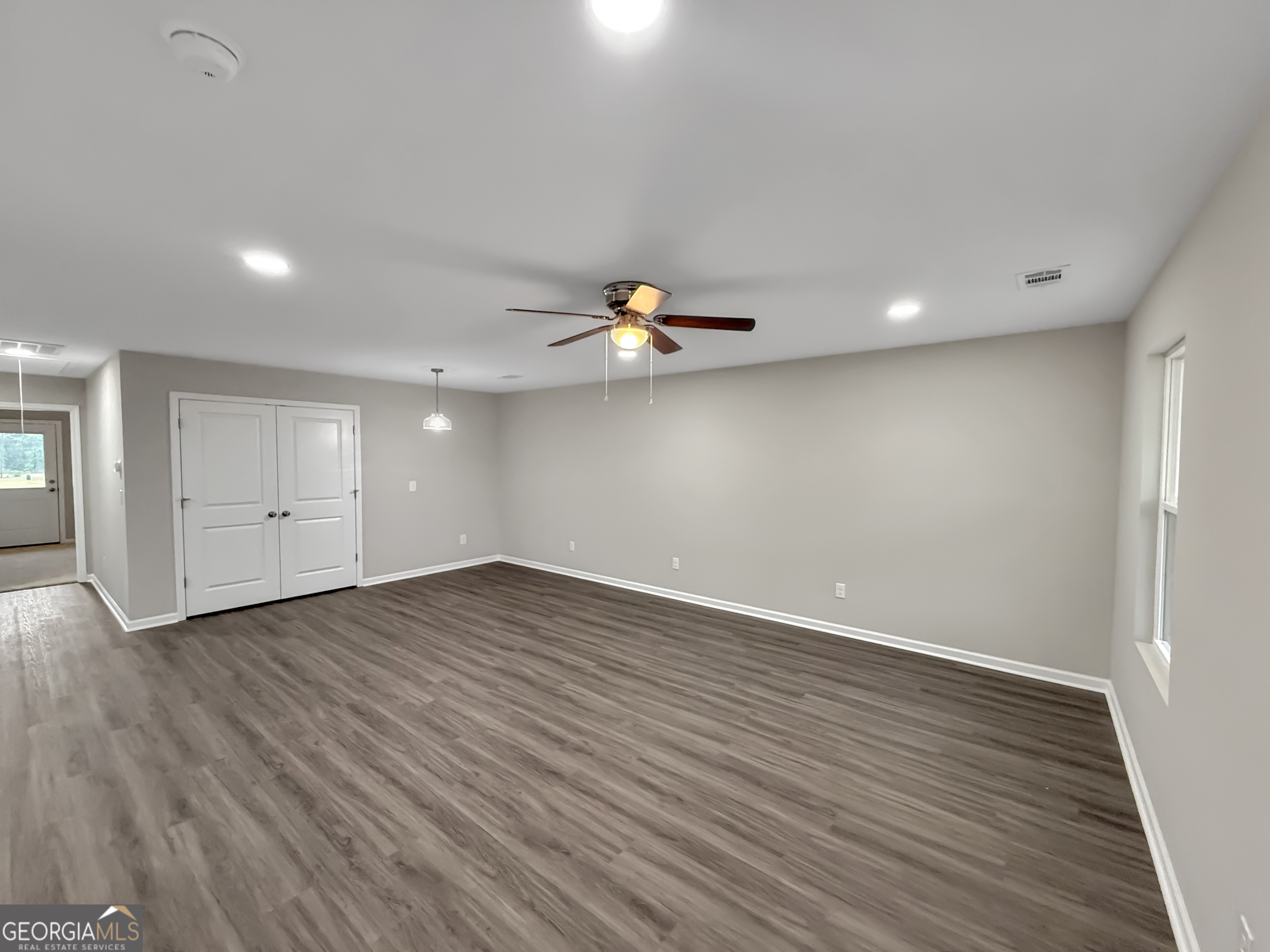307 AIRMAN BLVD