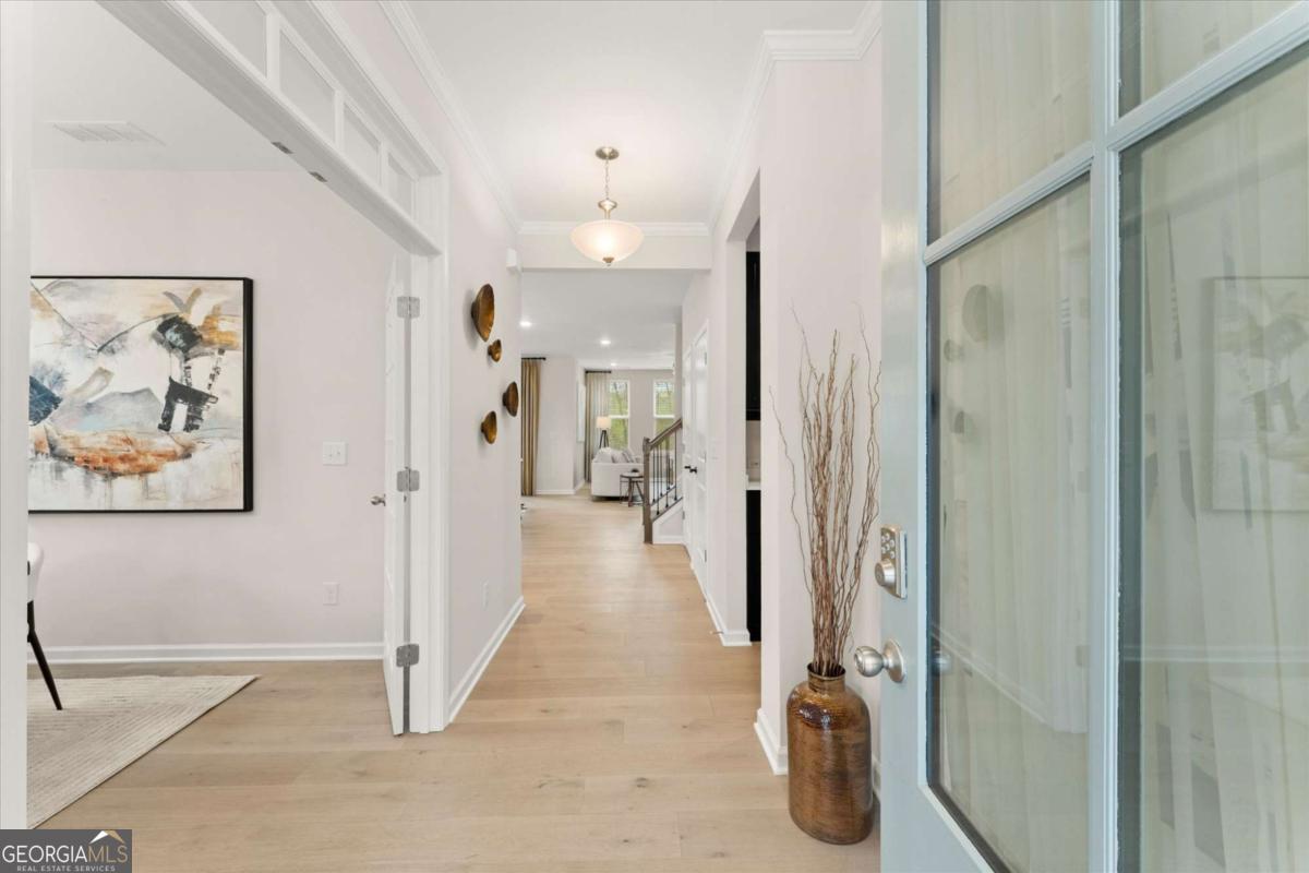 15 Lakeside WAY NE