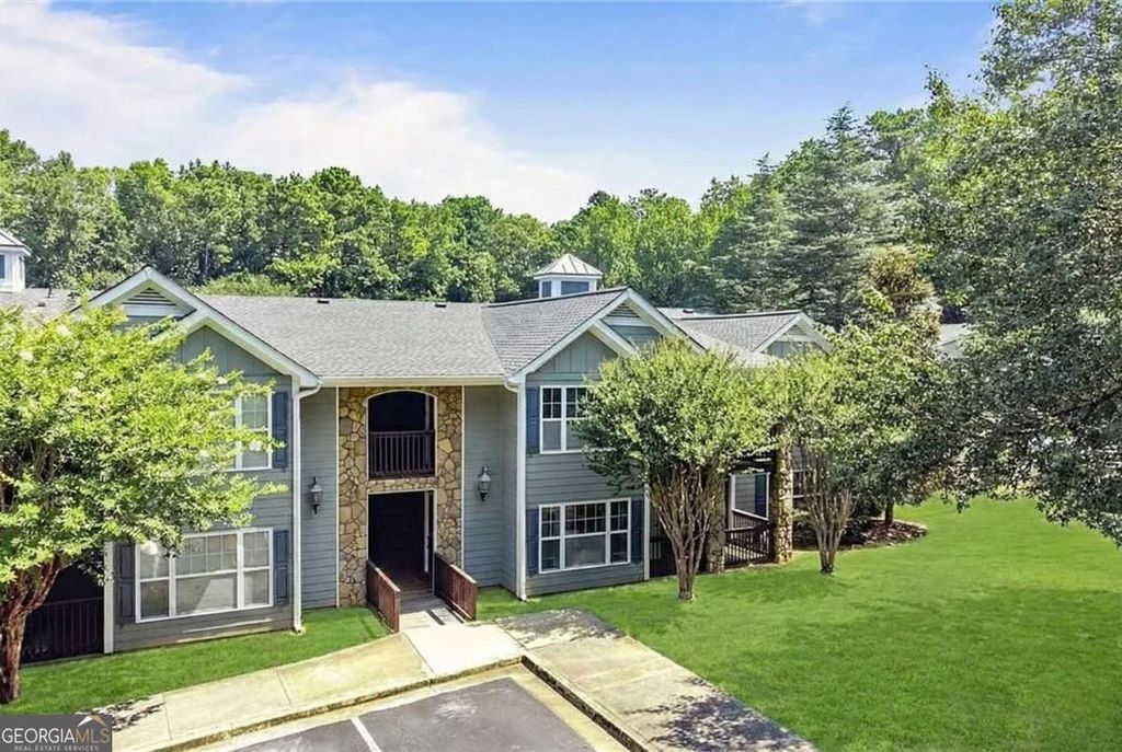 Photo of 1002 Madison Lane SE, Smyrna, GA 30080 (MLS # 10655546)