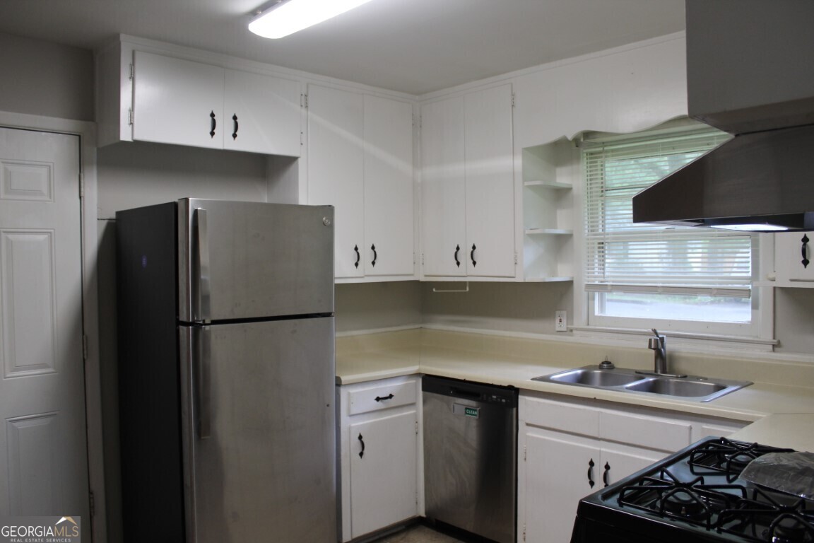 126 E Mimosa DR