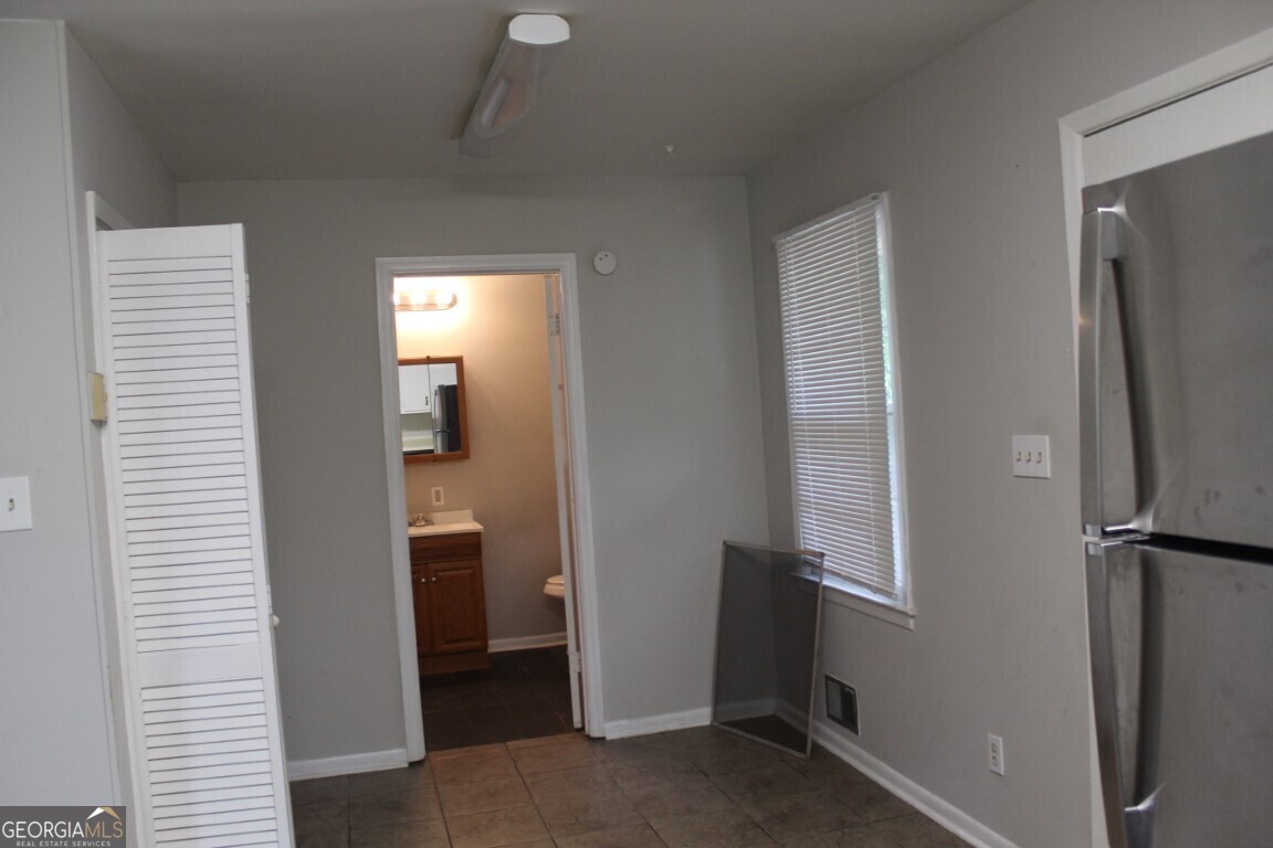 126 E Mimosa DR