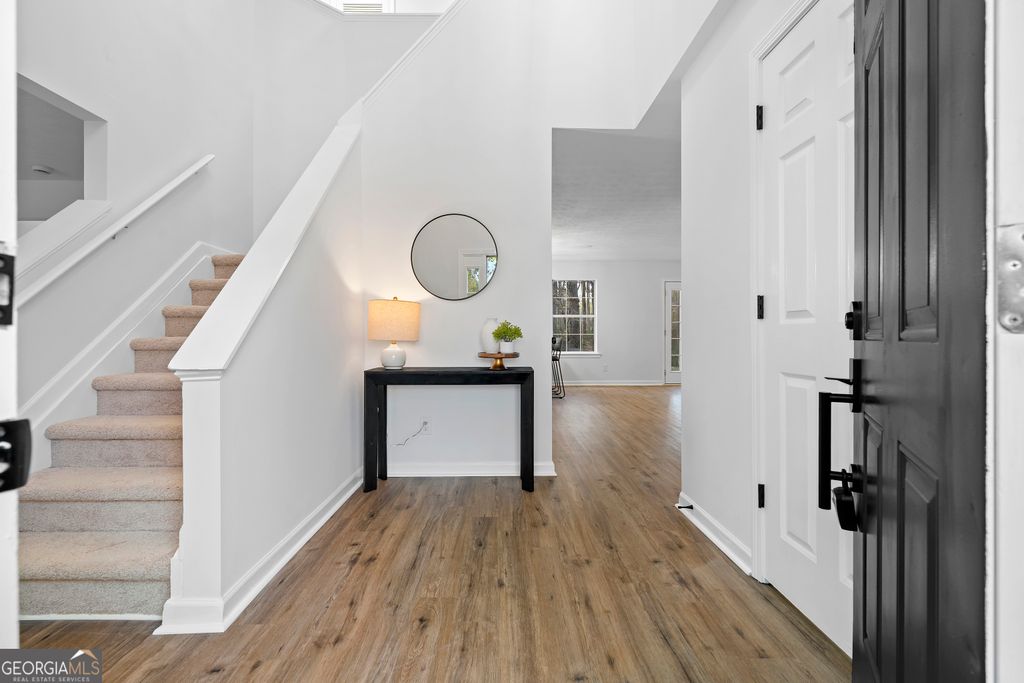 Photo of 5418 Silver Springs Drive, Sugar Hill, GA 30518 (MLS # 10717640)