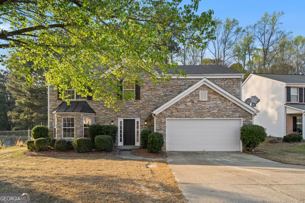 Photo of 5418 Silver Springs Drive, Sugar Hill, GA 30518 (MLS # 10717640)