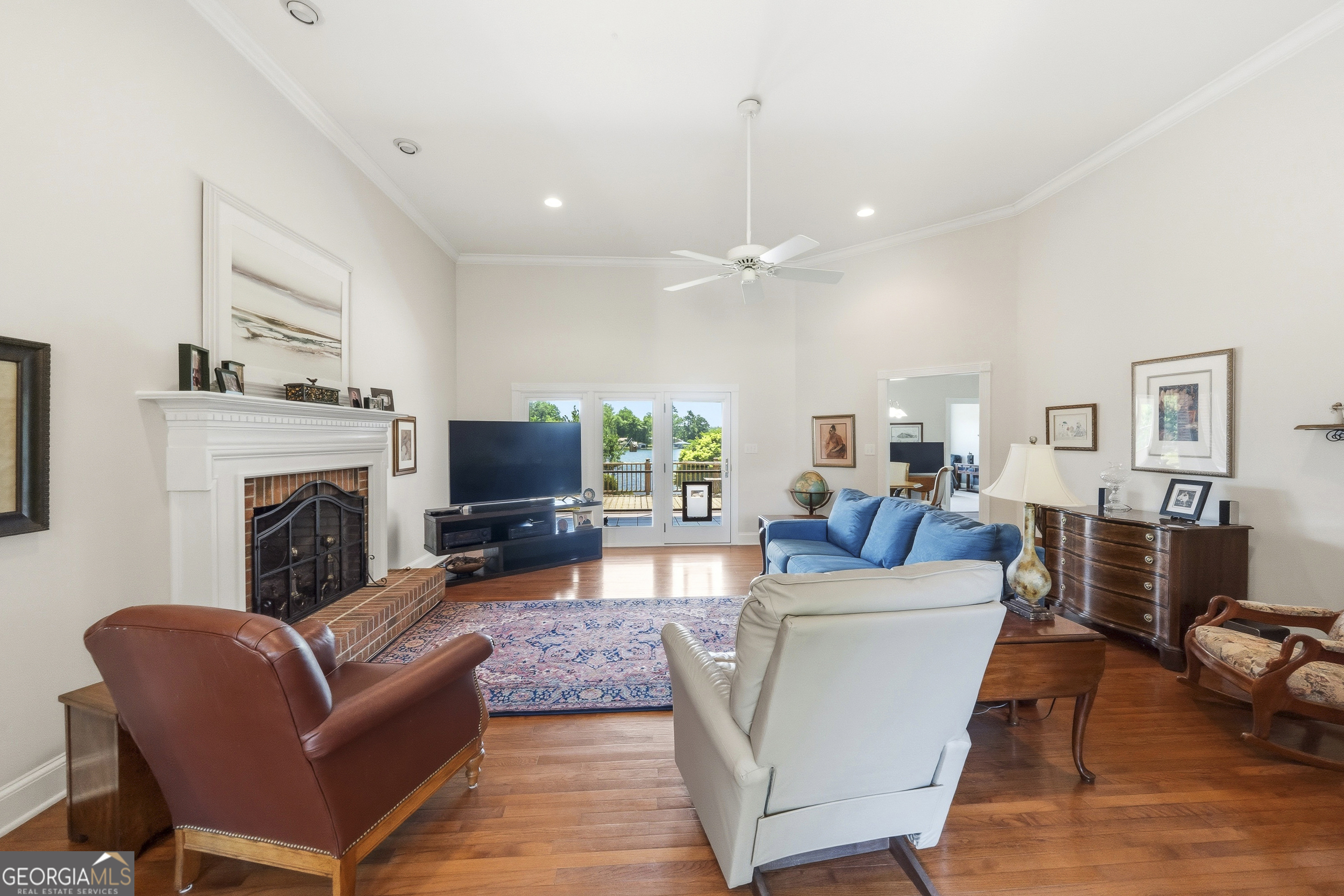 104 Spruce PT