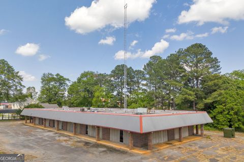 200 Bond ST Royston GA 30662