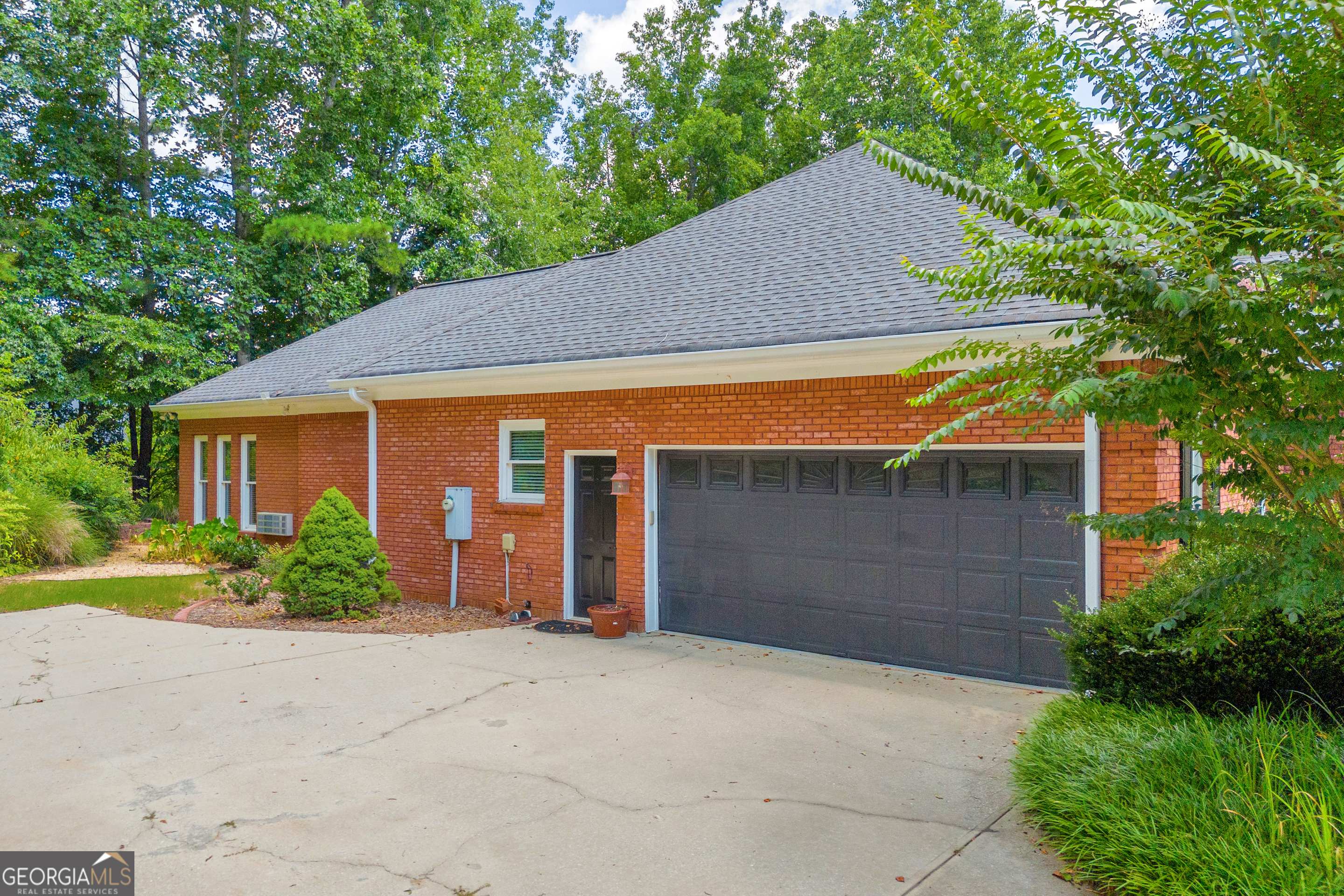1420 Arblay PL