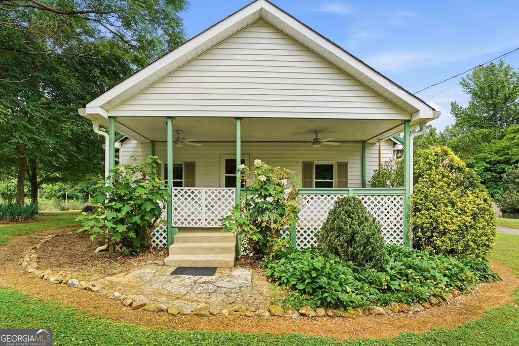 Photo of 181 Cedar Creek Road, Cartersville, GA 30121 (MLS # 10792255)