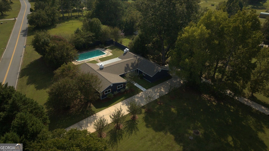 Photo of 1591 Beville Dr, Griffin, GA 30224 (MLS # 10853740)