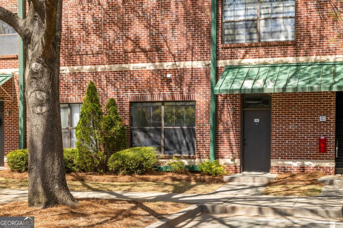 791 Wylie ST SE 105