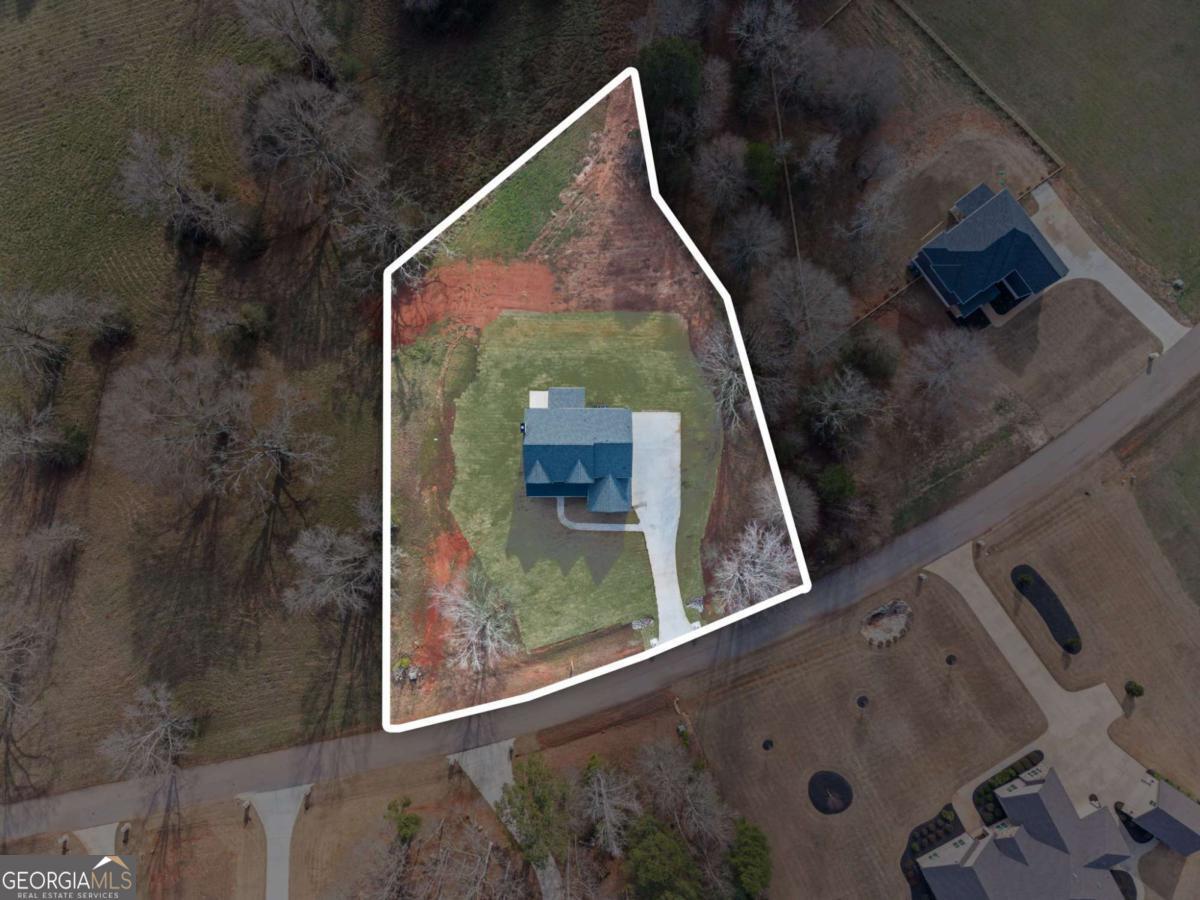 105 River Meadow LN