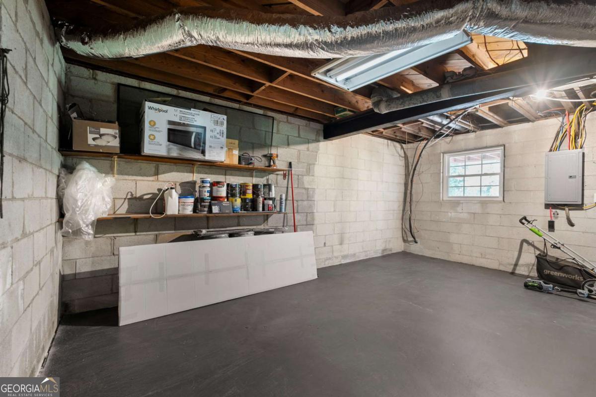 Dixie Pines - Residential