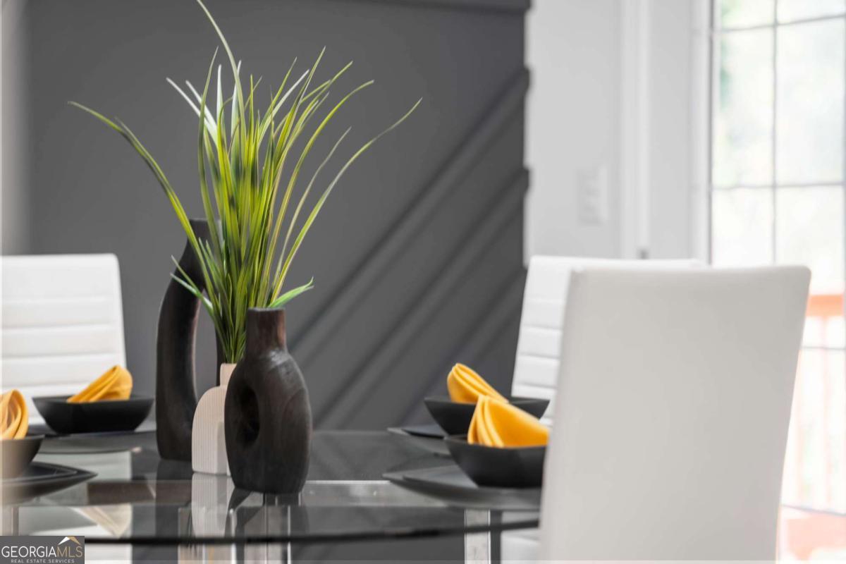 Dixie Pines - Residential