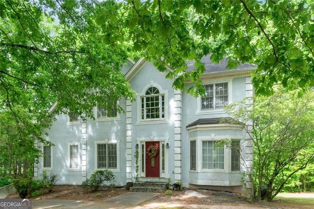 736 Ellison RD