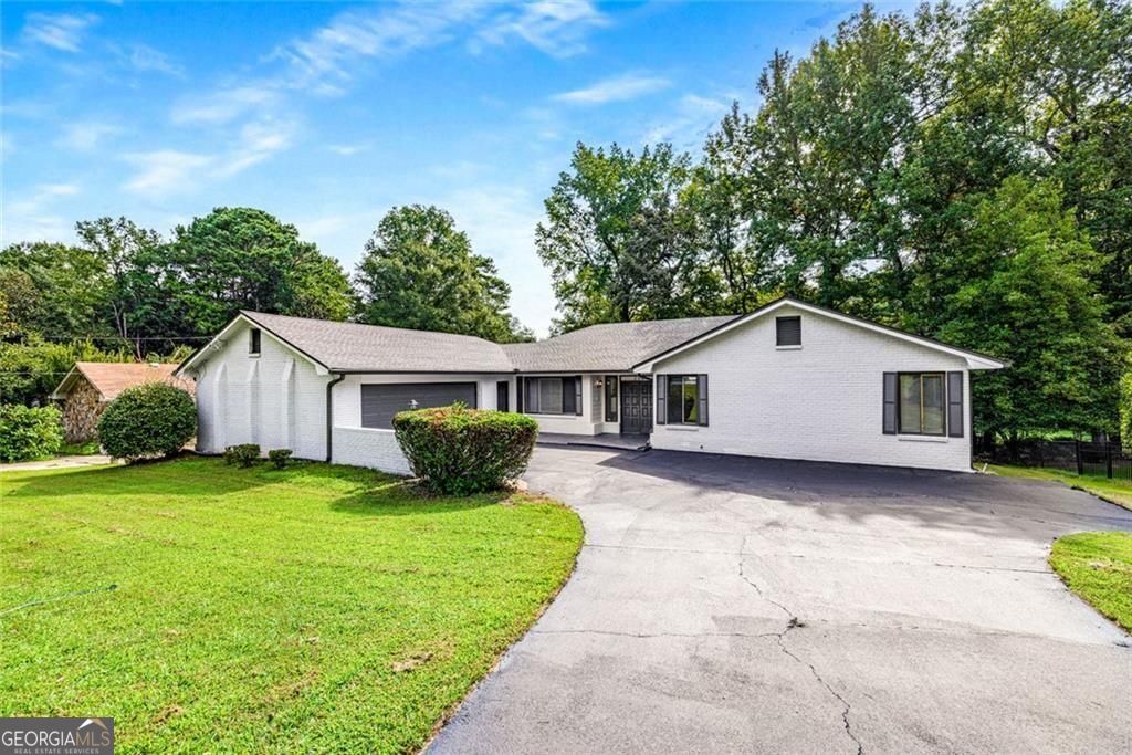 234 Shadow Lake DR SW