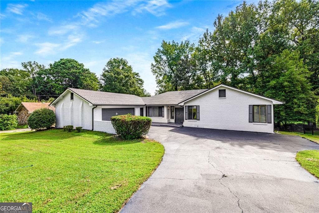 234 Shadow Lake DR SW