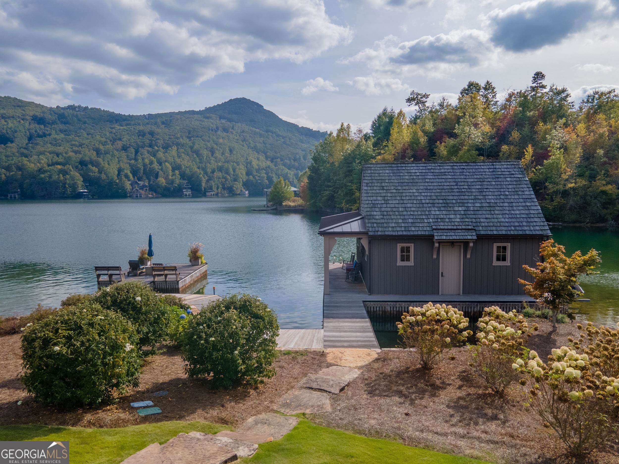 Lake Burton - Residential