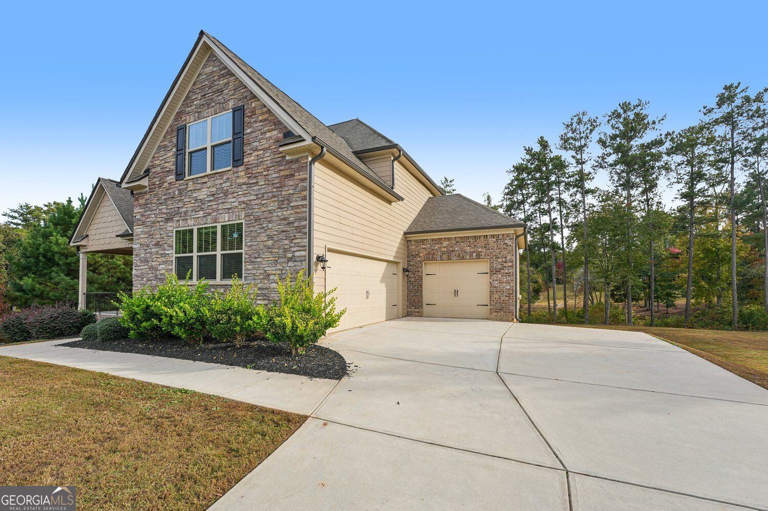 1076 Adams Haven BND NW