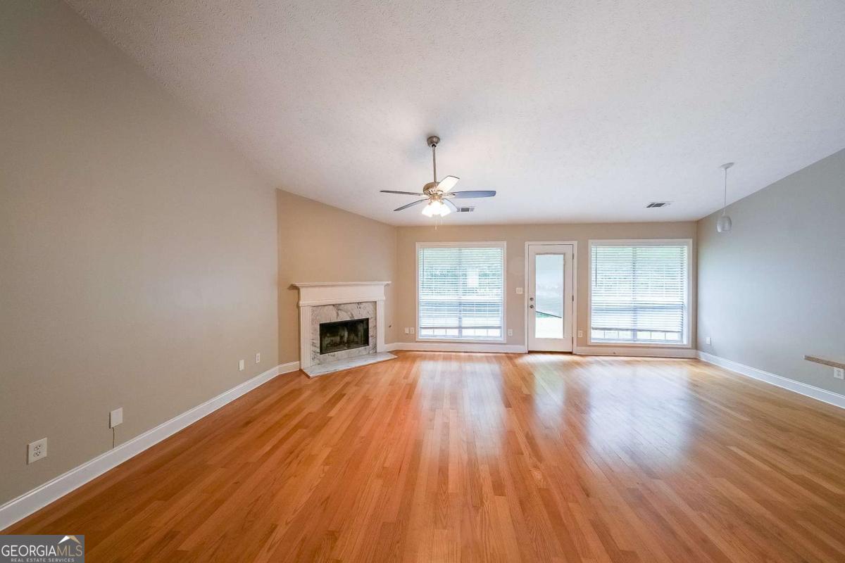 1830 McKendree Lake DR