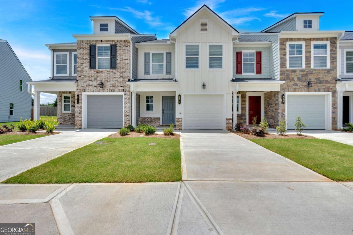 313 Rolling Green RD