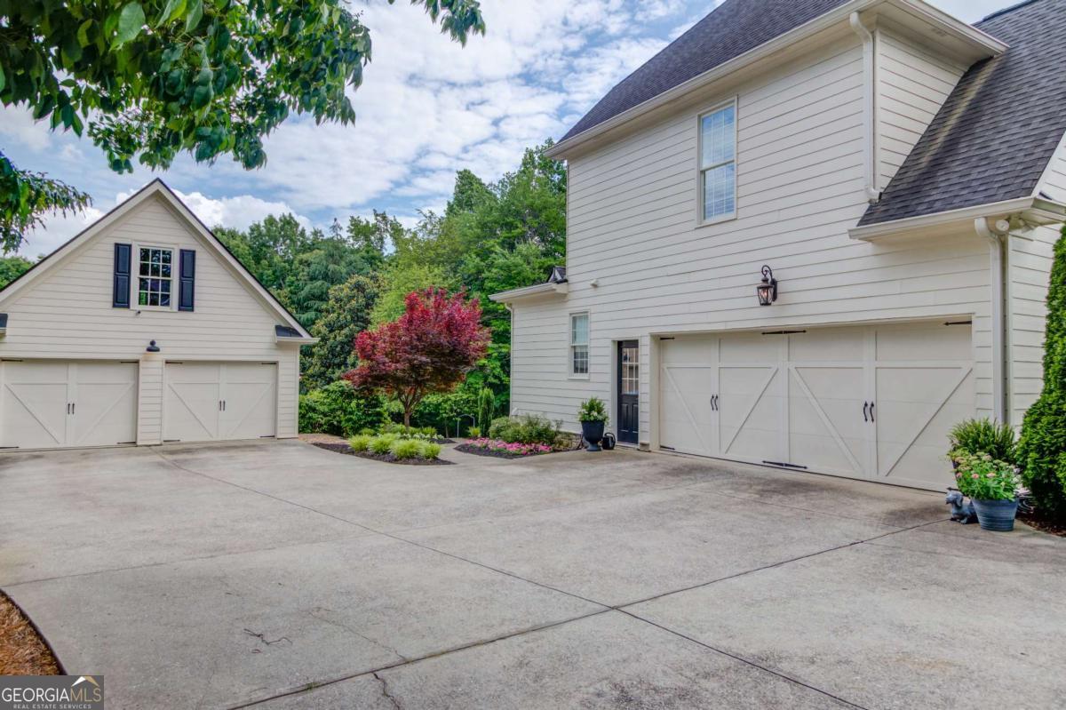 4809 HIGHLAND POINT DR