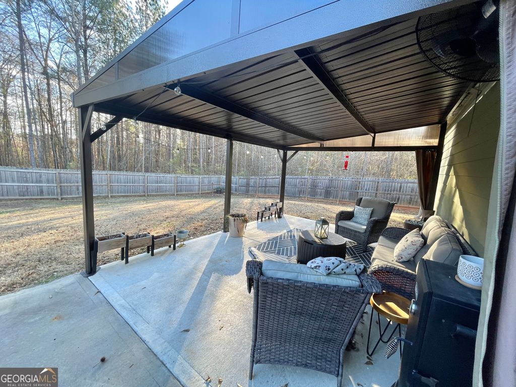 Photo of 193 Fox Crossing Road, Griffin, GA 30224 (MLS # 10662446)