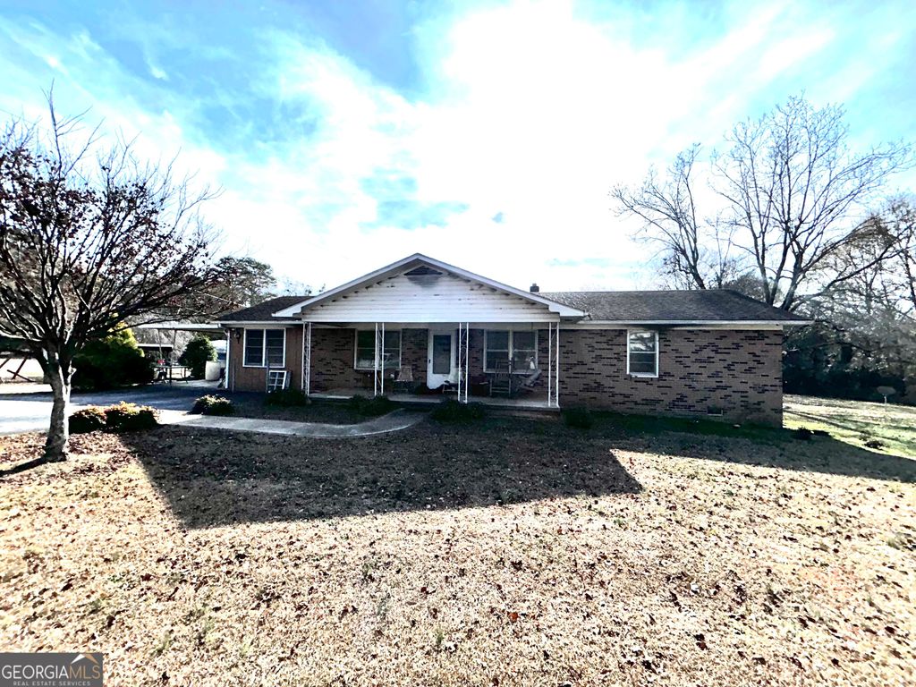 Photo of 68 White Pine Road, Toccoa, GA 30577 (MLS # 10659032)