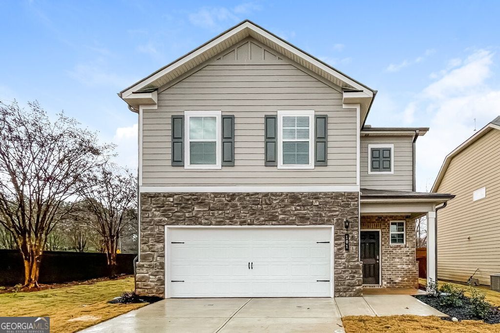 Photo of 101 Hamilton Pointe Drive, McDonough, GA 30253 (MLS # 10742527)