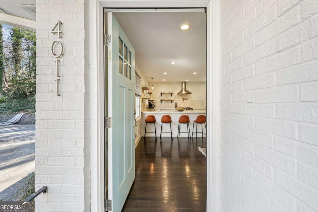 Photo of 4011 Arden Way NE, Atlanta, GA 30342 (MLS # 10713103)